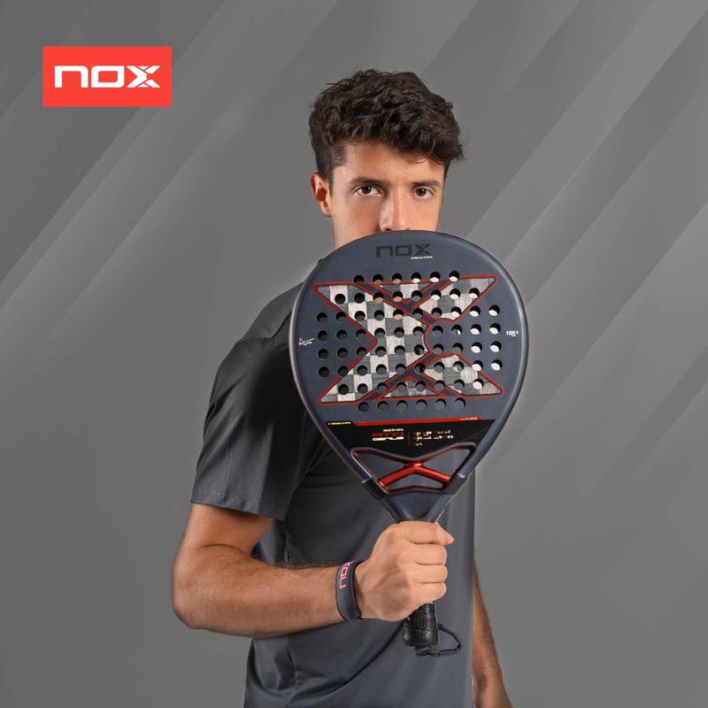 Raquete de padel NOX AT10 Genius 18K Alum Agustin Tapia 2025